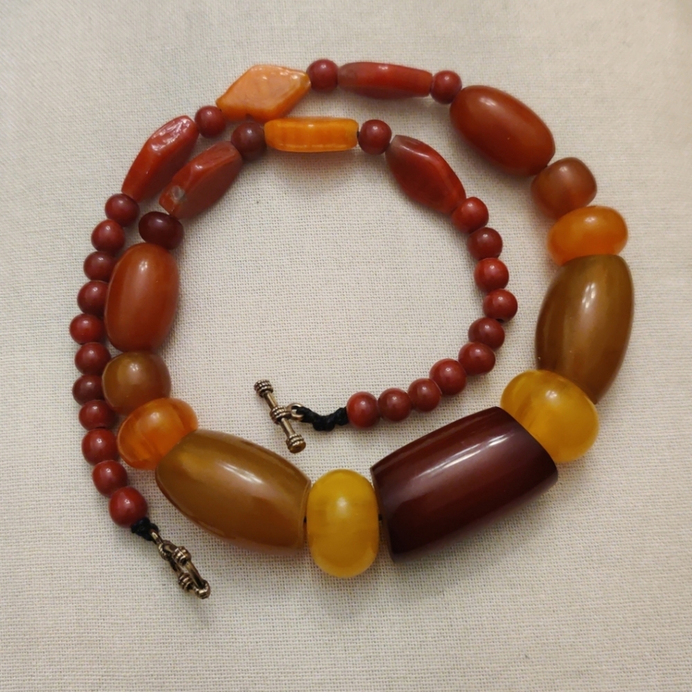 Vintage African amber necklace - Picture 8 of 9